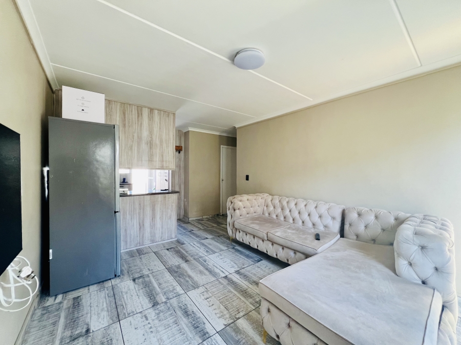 2 Bedroom Property for Sale in Guldenland Western Cape